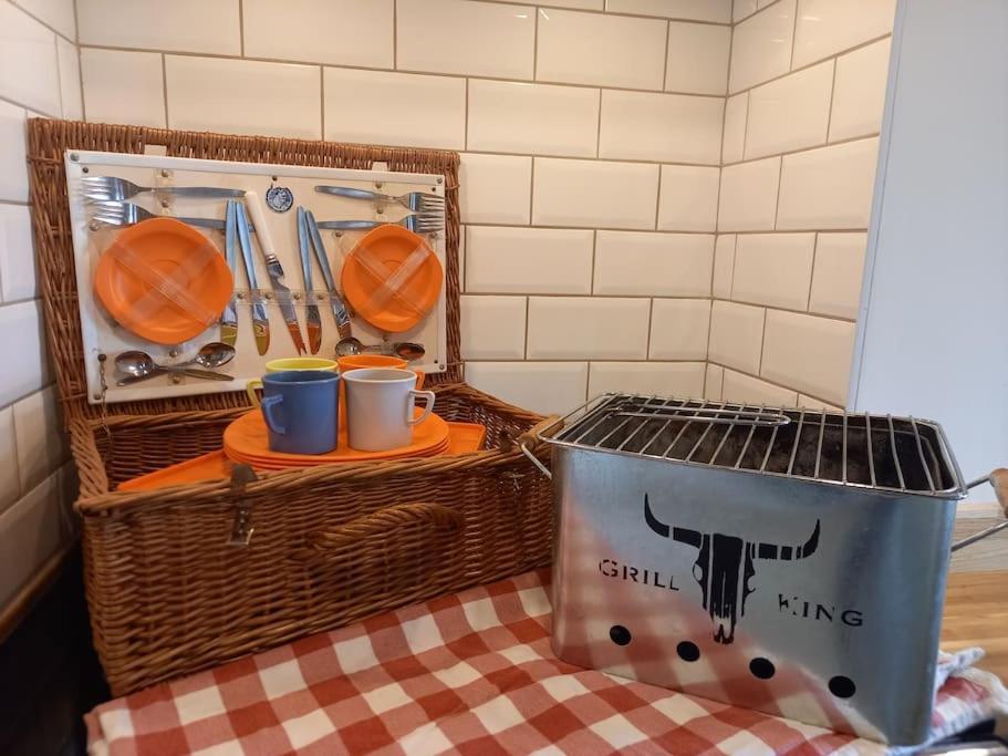 Cosy 2 Bed Cottage Between Snowdonia And The Sea Llandegai Экстерьер фото