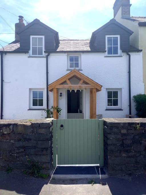 Cosy 2 Bed Cottage Between Snowdonia And The Sea Llandegai Экстерьер фото