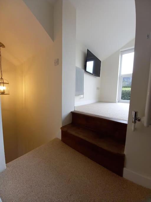 Cosy 2 Bed Cottage Between Snowdonia And The Sea Llandegai Экстерьер фото